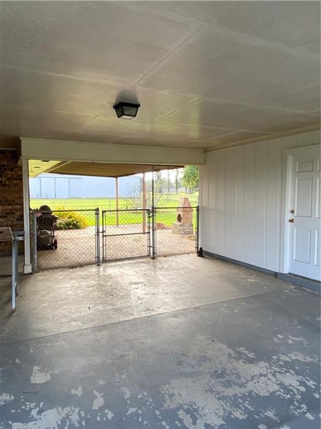 16104 Highway 1, House other with 3 bedrooms, 3 bathrooms and null parking in Simmesport LA | Image 35