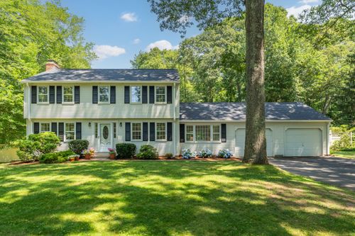 29 Flintlock Rd, Madison, CT, 06443-2426 | Card Image