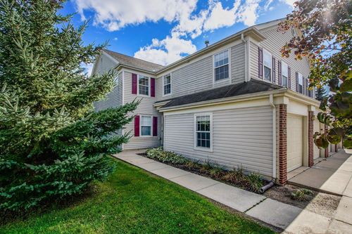 305 Victoria Dr, Dexter, MI, 48130-2201 | Card Image