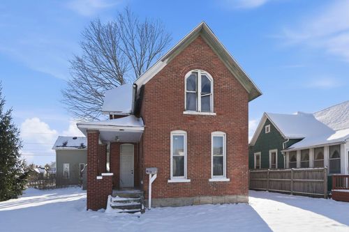 353 W 5th St, Peru, IN, 46970-1944 | Card Image