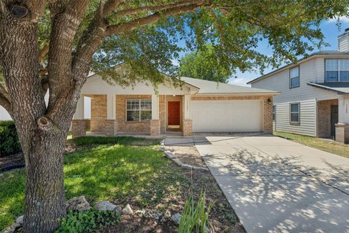 11407 Murchison St, Manor, TX, 78653-4935 | Card Image
