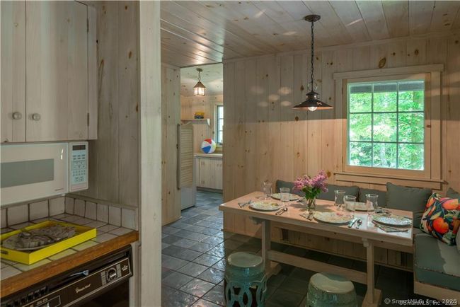Pool House Kitchen | Image 25