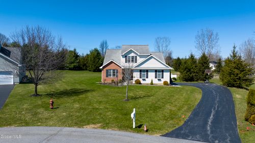 11 Mallard Cv, Ballston Lake, NY, 12019-1047 | Card Image