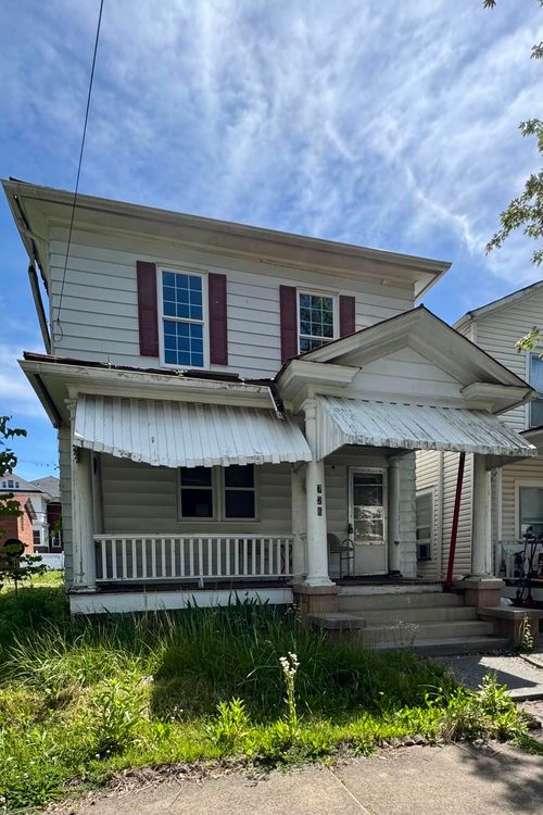 726 Rose Ave, Clifton Forge, VA, 24422-1053 | Card Image
