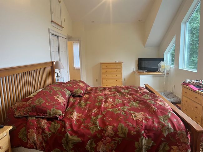 85 Lake Dr, House other with 3 bedrooms, 2 bathrooms and 3 parking in Shutesbury MA | Image 24