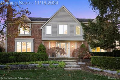 45735 Sheffield Drive, Home with 5 bedrooms, 2 bathrooms and null parking in Novi MI | Image 1