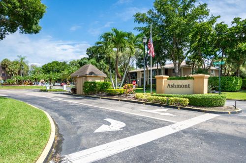 113-7200 Ashmont Cir, Tamarac, FL, 33321-7801 | Card Image