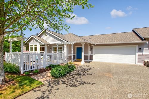 2645-22510 SE Se 45th St, Issaquah, WA, 98029-6841 | Card Image