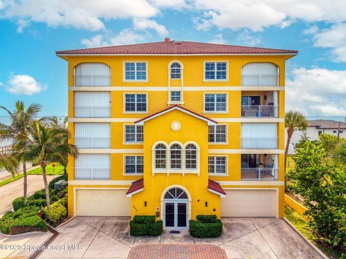 202-211 24th St, Cocoa Beach, FL, 32931-4933 | Card Image