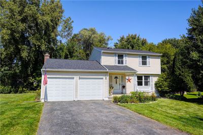 3288 Springbeauty Crescent, House other with 3 bedrooms, 1 bathrooms and null parking in Walworth NY | Image 1