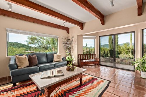 37237 N Sunset Trl, Cave Creek, AZ, 85331-8844 | Card Image