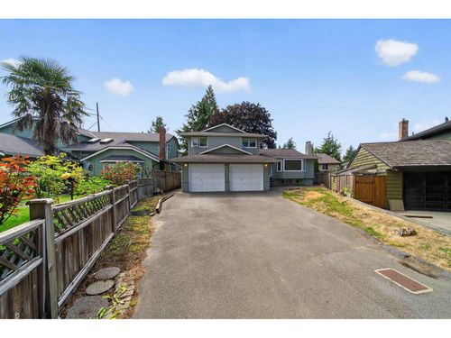 8607 Byron Rd, Delta, BC, V4C7P7 | Card Image