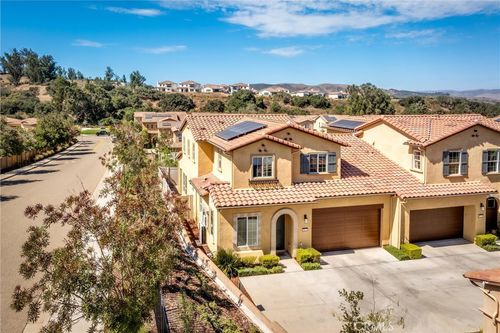 5675 Aidan Way, Santa Maria, CA, 93455-2829 | Card Image