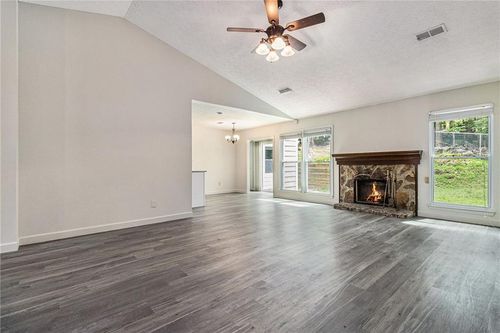 520 Cranberry Pl, Roswell, GA, 30076-2348 | Card Image