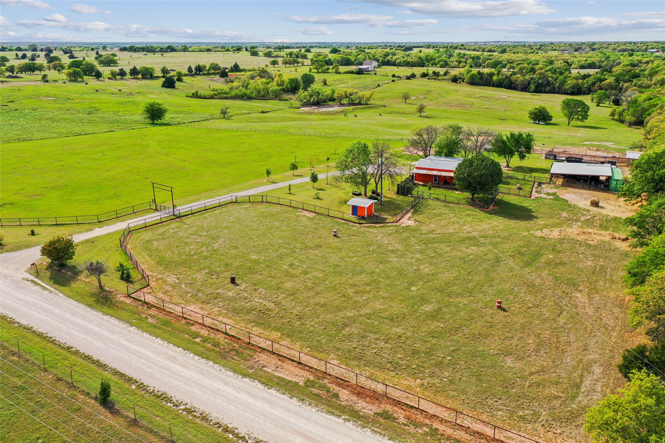 Land in Montague 4