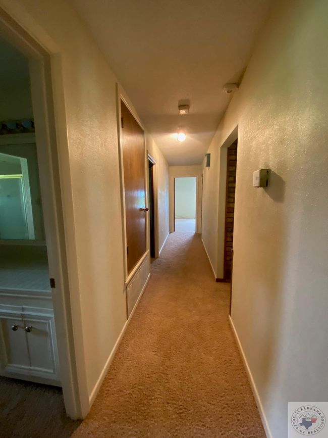 1129 Hwy 259 S, House other with 3 bedrooms, 2 bathrooms and null parking in DeKalb TX | Image 18