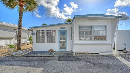 36 Twin Shores Blvd, Longboat Key, FL, 34228-2711 | Card Image