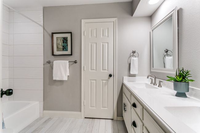 992 Oak Ridge Dr, House other with 4 bedrooms, 2 bathrooms and null parking in Keller TX | Image 14