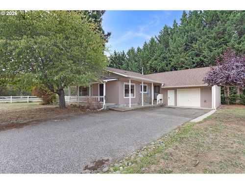 330 Se Neal Ln, Myrtle Creek, OR, 97457-9554 | Card Image