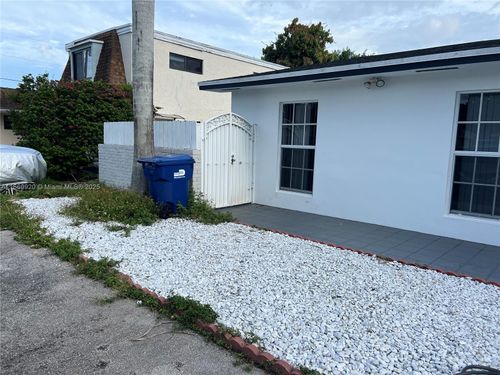 0-382 Ne 113th St, Miami, FL, 33161-6671 | Card Image