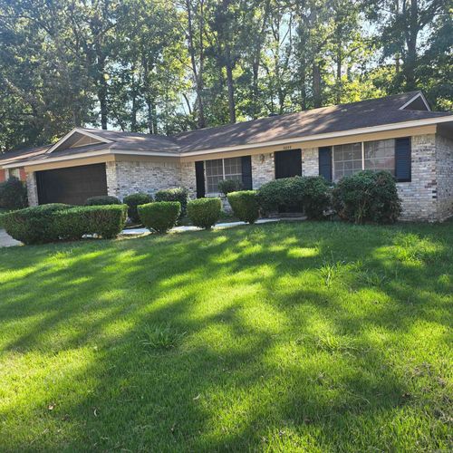 5823 Liberty Cv, Little Rock, AR, 72209-7925 | Card Image