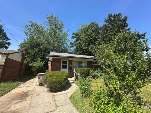 310 W Princeton Ave, Pontiac, MI, 48340-1740 | Card Image