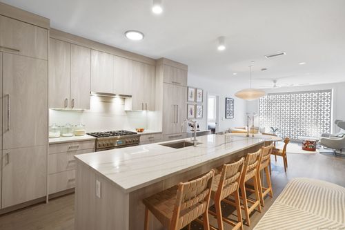d202-180 Park St, New Canaan, CT, 06840-5773 | Card Image