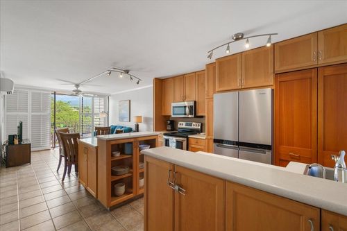 b414-2219 S Kihei Rd, Kihei, HI, 96753-7255 | Card Image