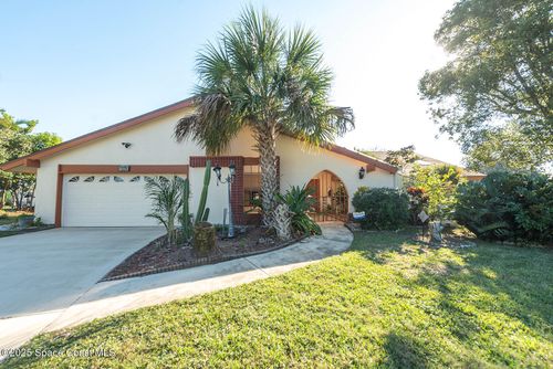 1326 Cherry Hills Rd Ne, Palm Bay, FL, 32905-3749 | Card Image