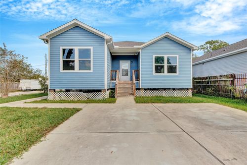 8618 Banting St, Houston, TX, 77078-4106 | Card Image