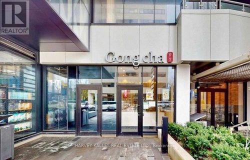 112-81 St Clair Avenue E, Toronto (Rosedale-Moore Park), ON, M4T1M5 | Card Image