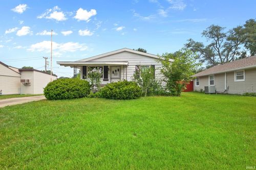 412 E Edgar Avenue, Mishawaka, IN, 46545-6309 | Card Image