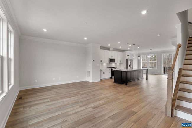45 Farrow Dr, House attached with 3 bedrooms, 3 bathrooms and null parking in CHARLOTTESVILLE VA | Image 21