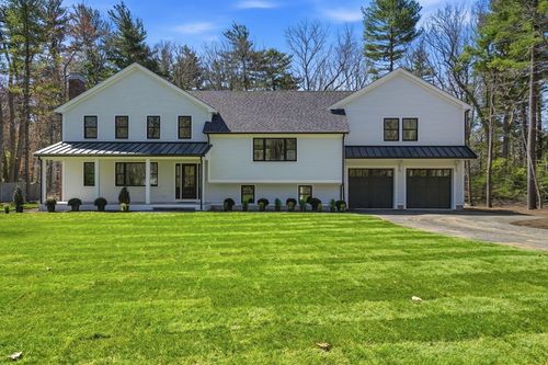 26 Old Pottery Ln, Norwell, MA, 02061-2516 | Card Image