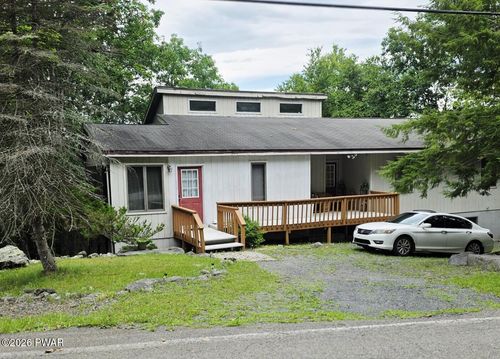 1107 Hampstead Ct, Bushkill, PA, 18324-8088 | Card Image