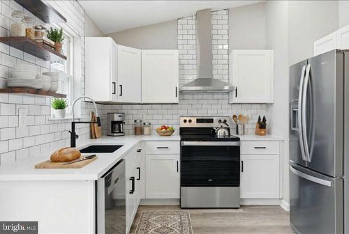 303 Lord Willoughby Way, EDGEWOOD, MD, 21040-3433 | Card Image