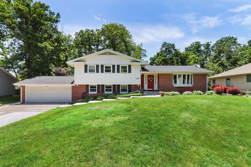 335 Frost Drive, Williams Bay, WI, 53191 | Card Image