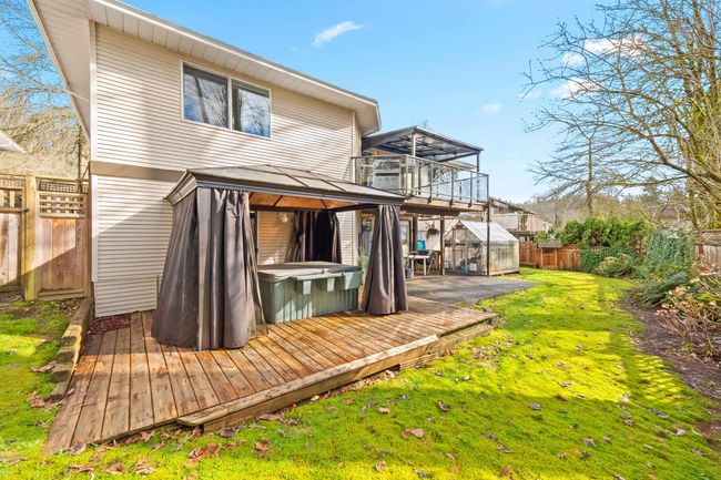 3302 Robson Dr, House other with 5 bedrooms, 3 bathrooms and 6 parking in Coquitlam BC | Image 21