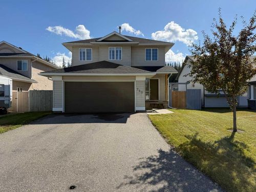 140 Mackay Cres, Hinton, AB, T7V2C7 | Card Image