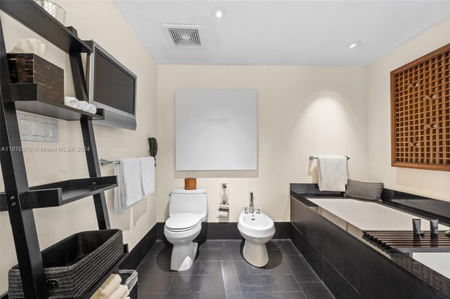 3204 - 101 20 Th St, Condo with 2 bedrooms, 2 bathrooms and null parking in Miami Beach FL | Image 26