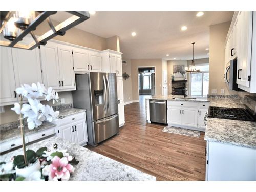 10413 Spyglass Dr, Eden Prairie, MN, 55347-4656 | Card Image