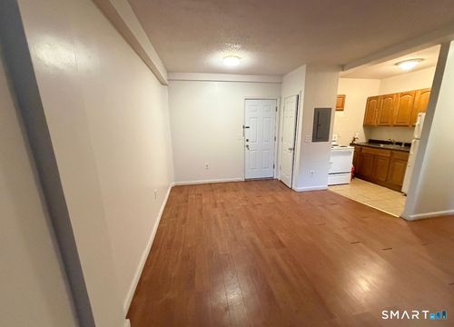 apt-a1-54 Grafton St, Hartford, CT, 06106-3894 | Card Image
