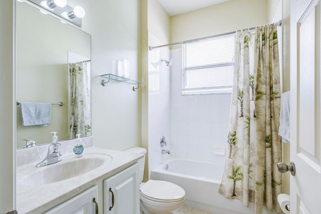 17560 72 Nd Rd N, House other with 5 bedrooms, 3 bathrooms and null parking in Loxahatchee FL | Image 26