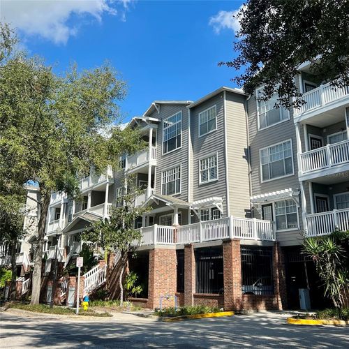 apt-218-800 S Dakota Ave, TAMPA, FL, 33606-2855 | Card Image