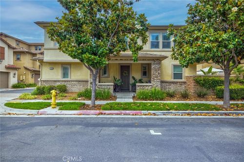 6038 Grace St, Chino, CA, 91710-1369 | Card Image