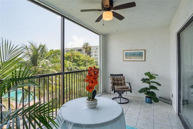 APT-501 - 2205 S Cypress Bend Dr, Condo with 2 bedrooms, 2 bathrooms and null parking in Pompano Beach FL | Image 21