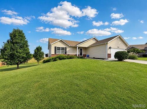 18405 Walnut Grove Ct, Wright City, MO, 63390-3189 | Card Image