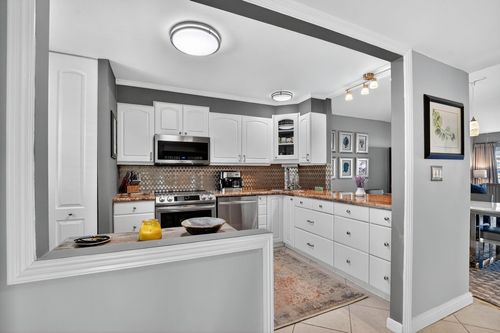 apt-138-1537 E Hillsboro Blvd, Deerfield Beach, FL, 33441-4308 | Card Image