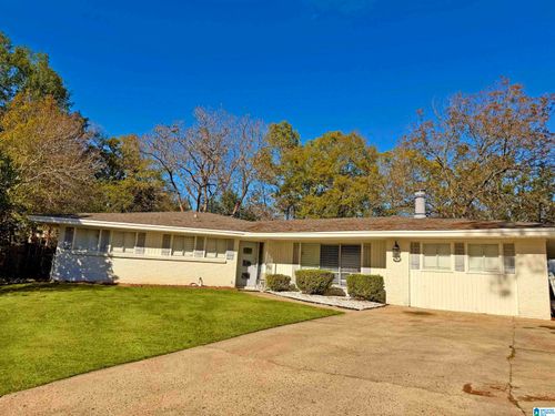 3339 Ridgefield Dr, Montgomery, AL, 36106-3213 | Card Image