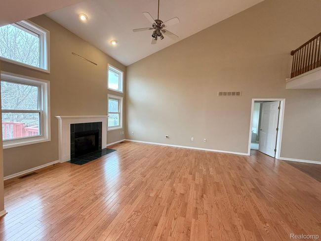 Great Room | Image 11